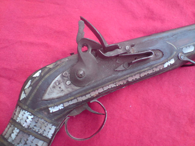 arabska_kresadlova_puska_03.jpg, 80kB